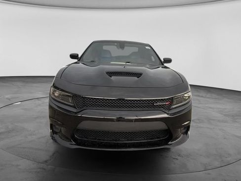 Used 2022 Dodge Charger R/T w/ Performance Handling Group RWD image 3