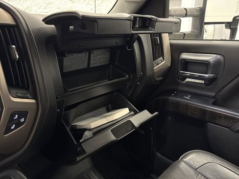 Used 2015 GMC Sierra 2500 Denali image 18