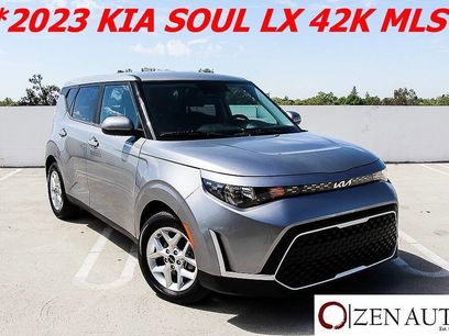 Used 2023 Kia Soul LX w/ Option Group 015