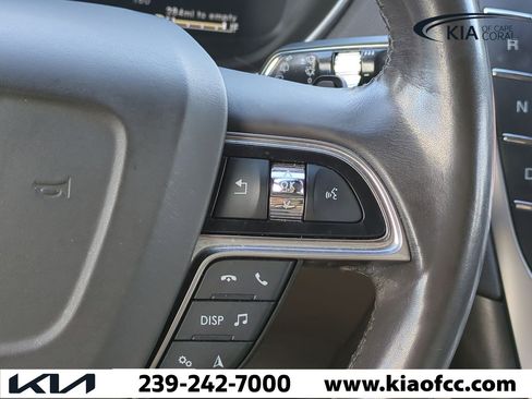 Used 2020 Lincoln Nautilus Reserve w/ Equipment Group 201A image 29