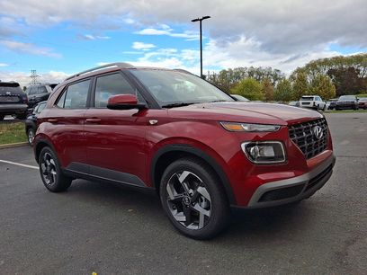 New 2025 Hyundai Venue SEL