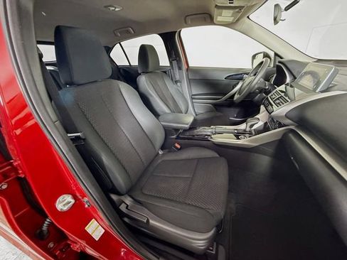 Used 2019 Mitsubishi Eclipse Cross LE image 27