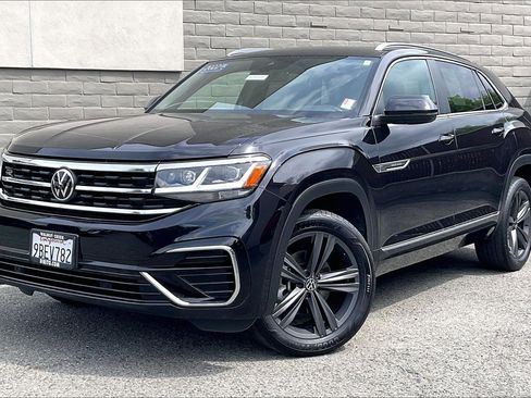 Certified 2022 Volkswagen Atlas Cross Sport SEL R-Line AWD/4WD image 12