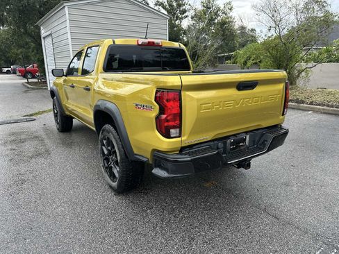 Certified 2023 Chevrolet Colorado Trail Boss w/ LPO, Dark Essentials Package AWD/4WD image 4