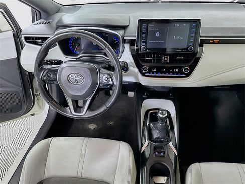 Used 2019 Toyota Corolla XSE image 19