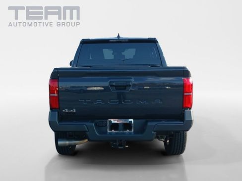 Used 2025 Toyota Tacoma SR image 6