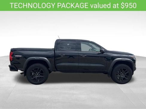 Certified 2024 Chevrolet Colorado Trail Boss w/ Technology Package AWD/4WD image 3