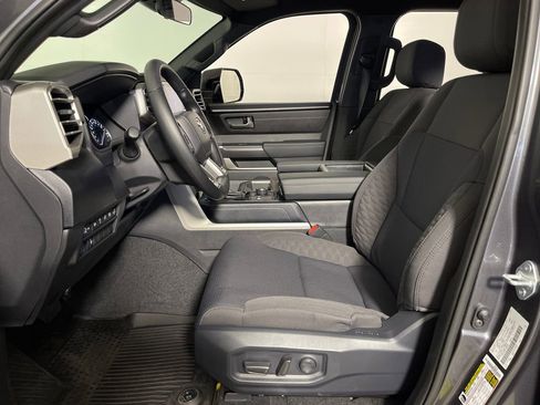 New 2026 Toyota Tundra SR5 AWD/4WD image 12
