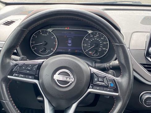 Used 2024 Nissan Altima 2.5 SR AWD/4WD image 8