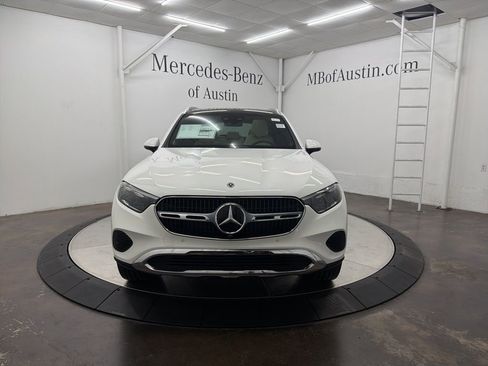 New 2026 Mercedes-Benz GLC 300 image 2
