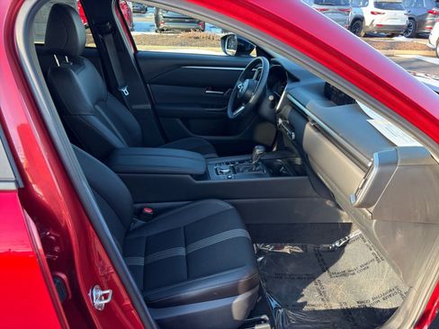 Certified 2025 MAZDA CX-50 AWD 2.5 S w/ Preferred Package image 28