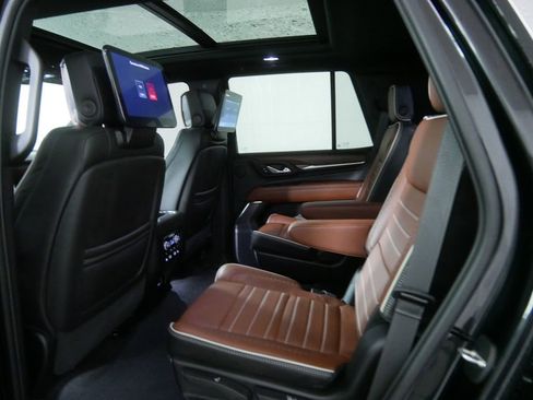 Used 2024 GMC Yukon Denali Ultimate image 19