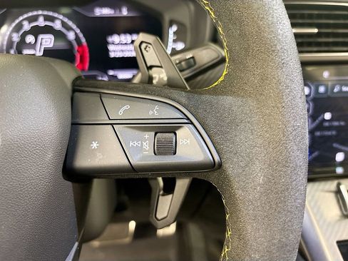 Used 2024 Lamborghini Urus Performante image 23