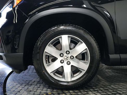 Used 2023 Honda Pilot Sport image 9