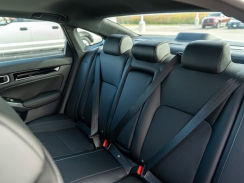 Used 2025 Honda Civic Sport Touring image 16