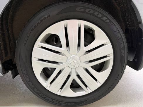 Used 2019 Honda Fit LX image 29