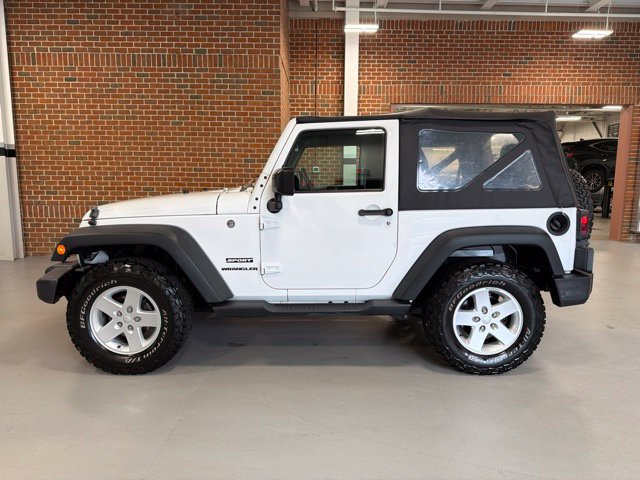 Used 2017 Jeep Wrangler Sport w/ Quick Order Package 24S AWD/4WD image 4