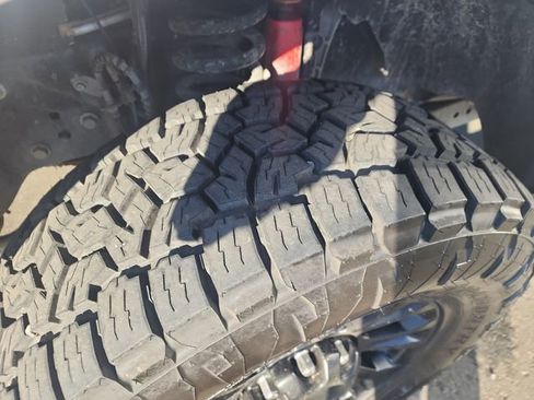 Used 2020 Ford F350 Lariat w/ Tremor Off-Road Package image 35