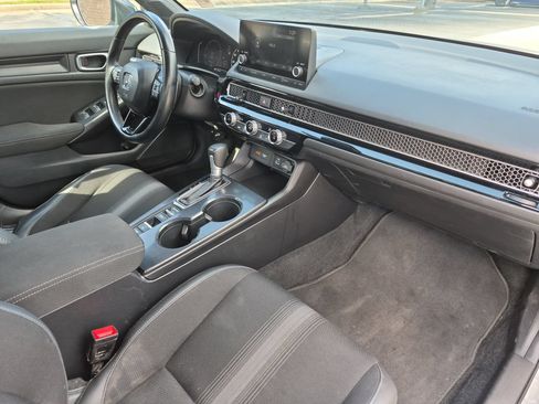 Used 2024 Honda Civic Sport image 28