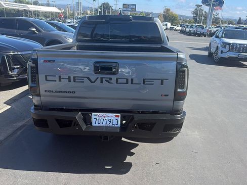 Used 2022 Chevrolet Colorado Z71 w/ LPO, Power Package RWD image 4
