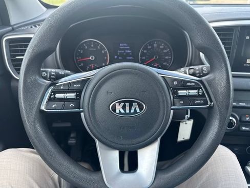 Used 2021 Kia Sportage LX FWD image 20