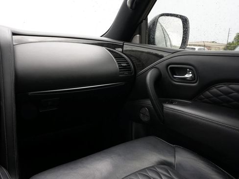 Certified 2023 INFINITI QX80 Sensory w/ All-Season Package RWD image 8