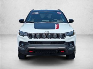 Used 2025 Jeep Compass Trailhawk AWD/4WD video 2