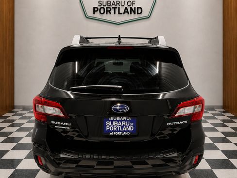 Used 2019 Subaru Outback 2.5i Premium AWD/4WD image 5