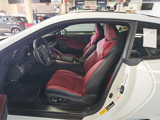 Used 2018 Lexus LC 500 Coupe RWD image 16