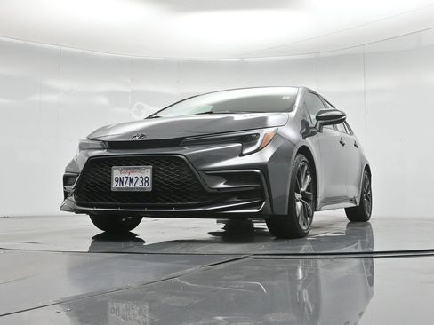 Used 2024 Toyota Corolla XSE FWD image 46