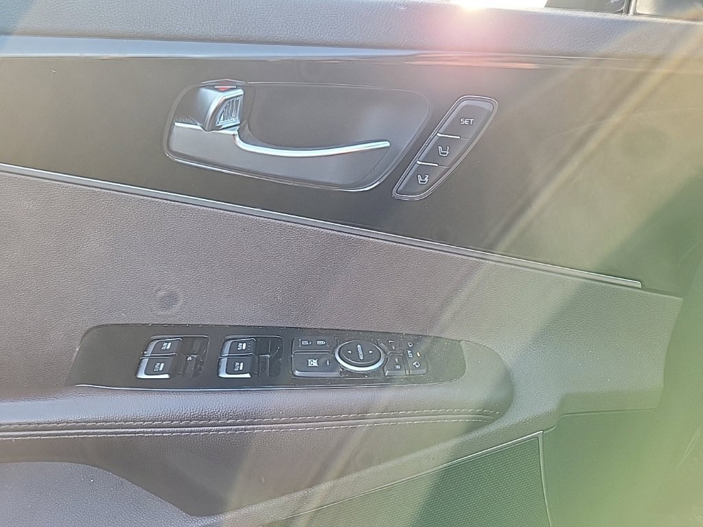 Used 2020 Kia Sorento SX AWD/4WD image 13