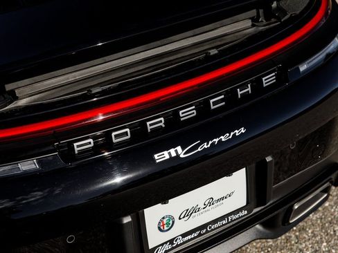 Used 2025 Porsche 911 Carrera RWD image 9