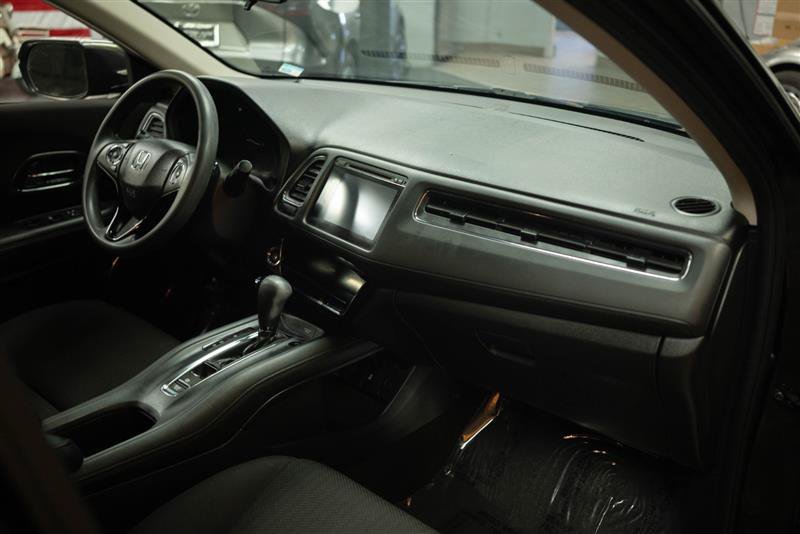 Used 2017 Honda HR-V EX image 13