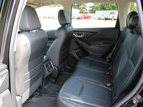 Used 2020 Subaru Forester Limited w/ Popular Package #3 AWD/4WD image 7