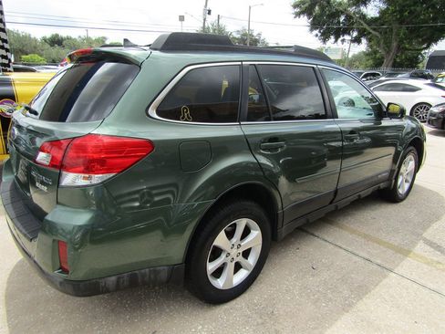Used 2014 Subaru Outback 2.5i Limited AWD/4WD image 4