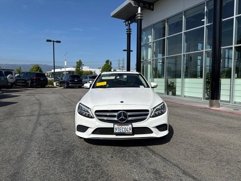 Used 2019 Mercedes-Benz C 300 Sedan image 2