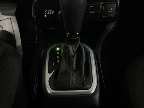 Used 2020 Jeep Renegade Sport image 25