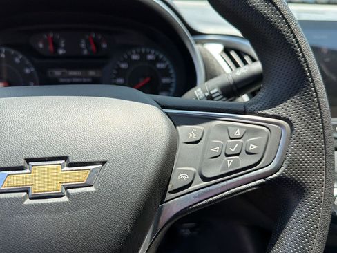 Used 2022 Chevrolet Malibu LS FWD image 21