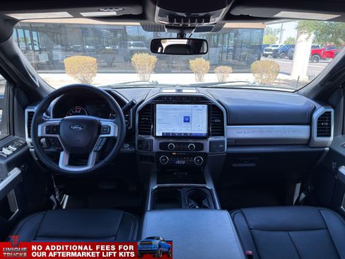 Used 2022 Ford F350 Lariat w/ Black Appearance Package AWD/4WD image 34