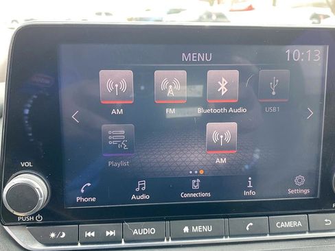 Used 2021 Nissan Rogue S image 17