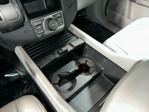 Used 2012 Honda Pilot Touring image 24