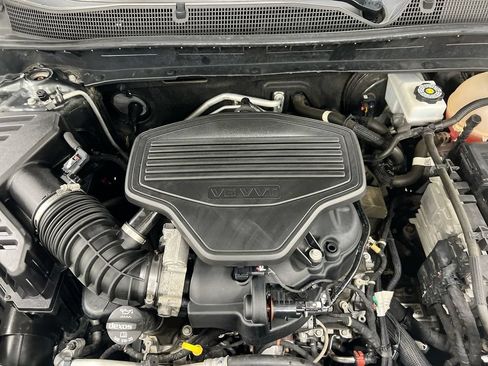 Used 2019 Chevrolet Blazer LT AWD/4WD image 24