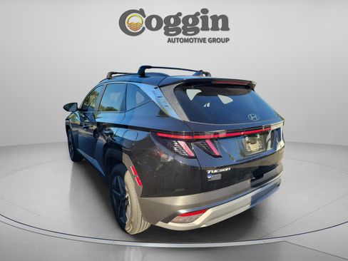 Used 2025 Hyundai Tucson SEL image 2