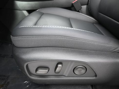 Used 2026 GMC Terrain Denali w/ LPO, Floor Liner Package AWD/4WD image 21