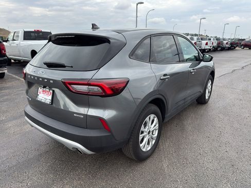 Used 2025 Ford Escape Active AWD/4WD image 5