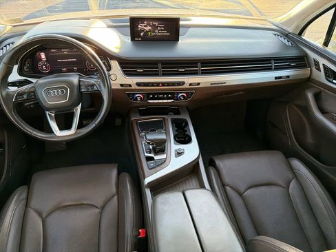 Used 2019 Audi Q7 3.0T Prestige w/ Prestige Package image 23