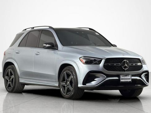 Used 2025 Mercedes-Benz GLE 450e 4MATIC image 7