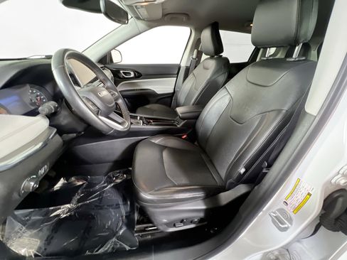 Used 2022 Jeep Compass Limited image 20