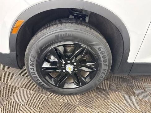 Used 2022 Chevrolet Blazer LT image 28