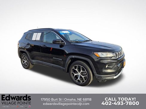 Used 2024 Jeep Compass Limited AWD/4WD image 1